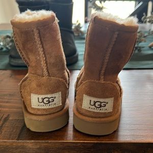 Baby size 6 UGG boots